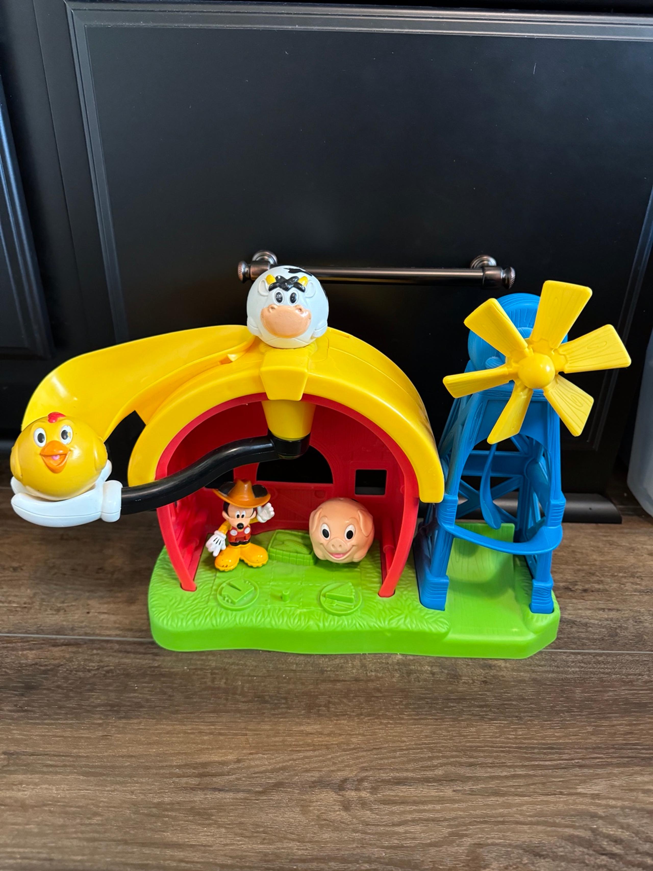Mickey’s Farm Playset