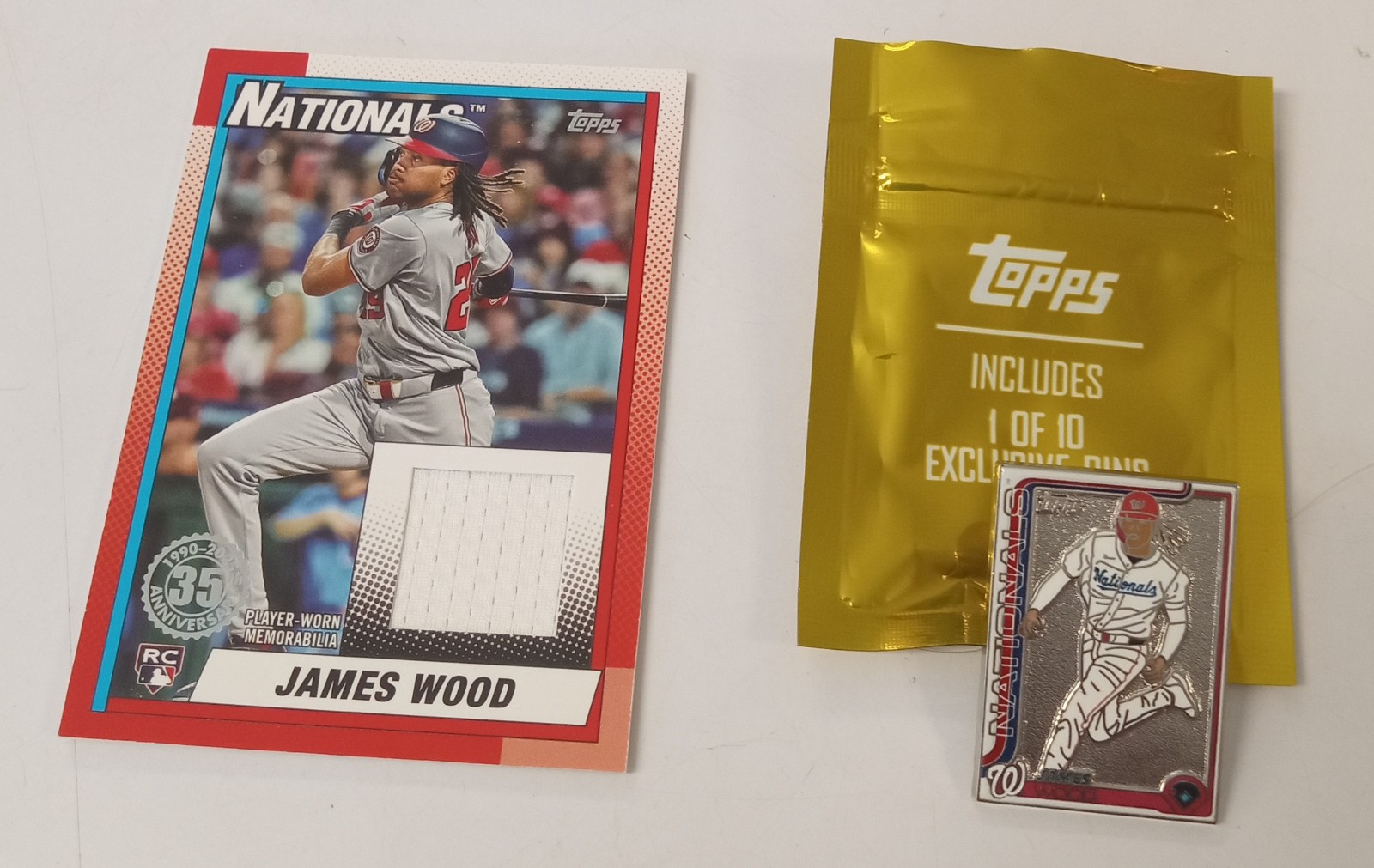 Topps 2025 James Wood Relic Card & Pin