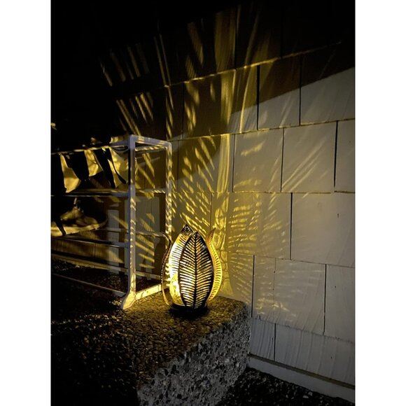 New Solar Garden Lights Crackle Globe Glass & Metal Palm Leaf for Outdoor