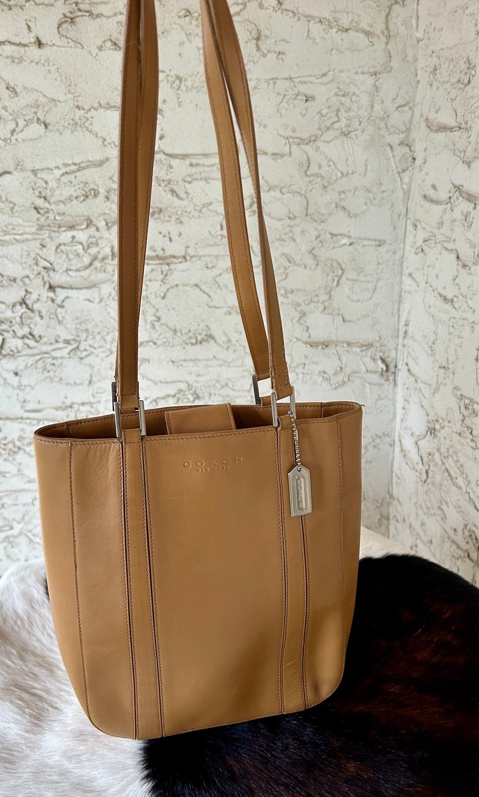 Vintage Coach Bridle Bucket bag in tan style 6706 Italy made calf skin