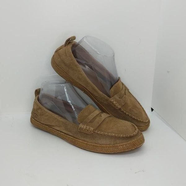 UGG Womens Slip-on Casual Brown Suede Loafers - sz. 8 1/2