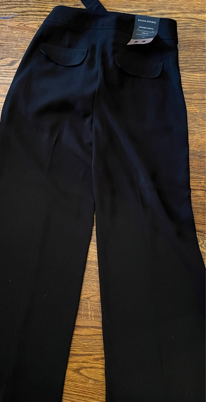 NWT!! Banana Republic Wide leg Stretch pleated black psnts. Sz 12L