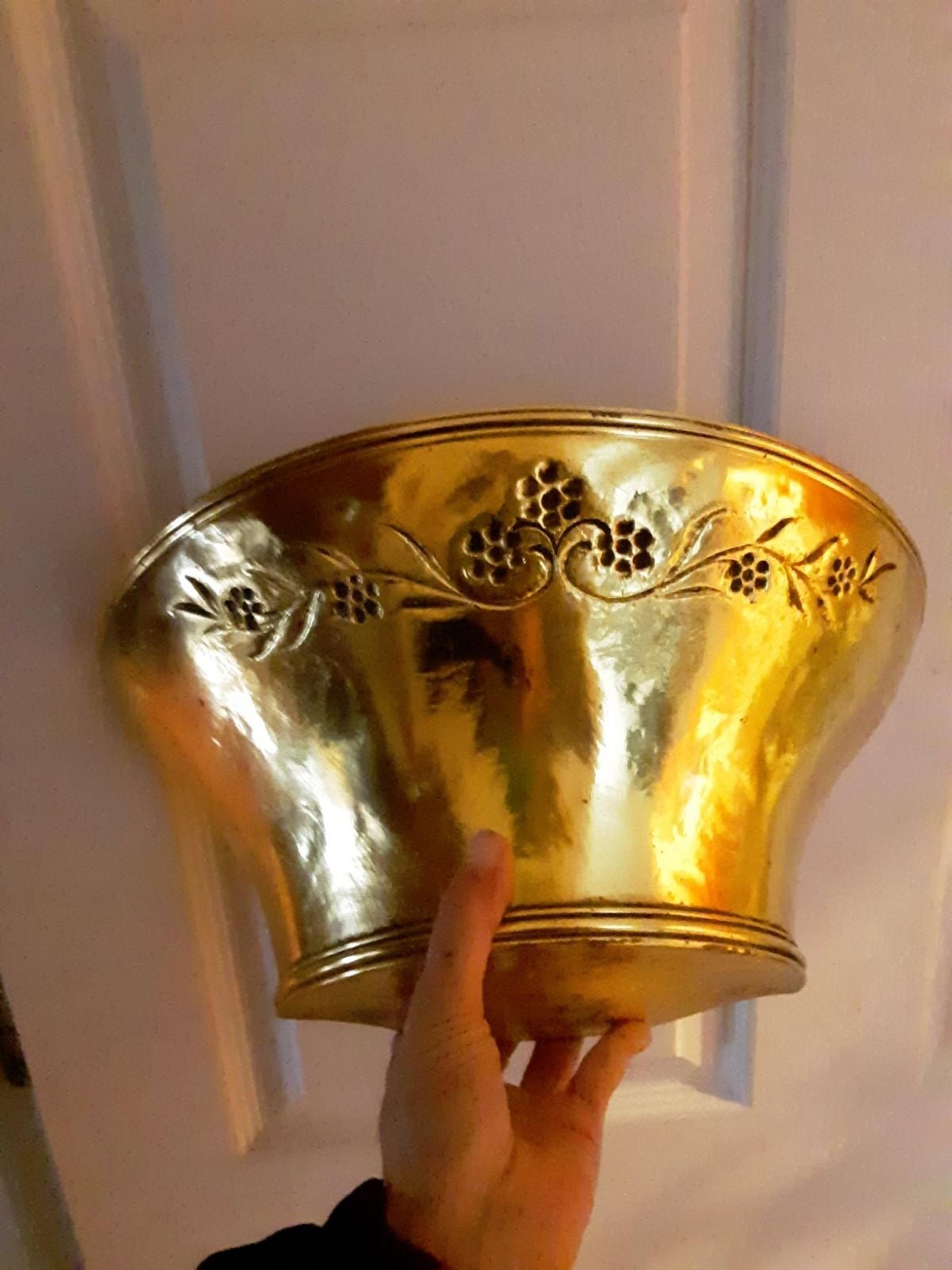 Syroco gold sconce planter urn gilt  wall decor mcm VINTAGE
