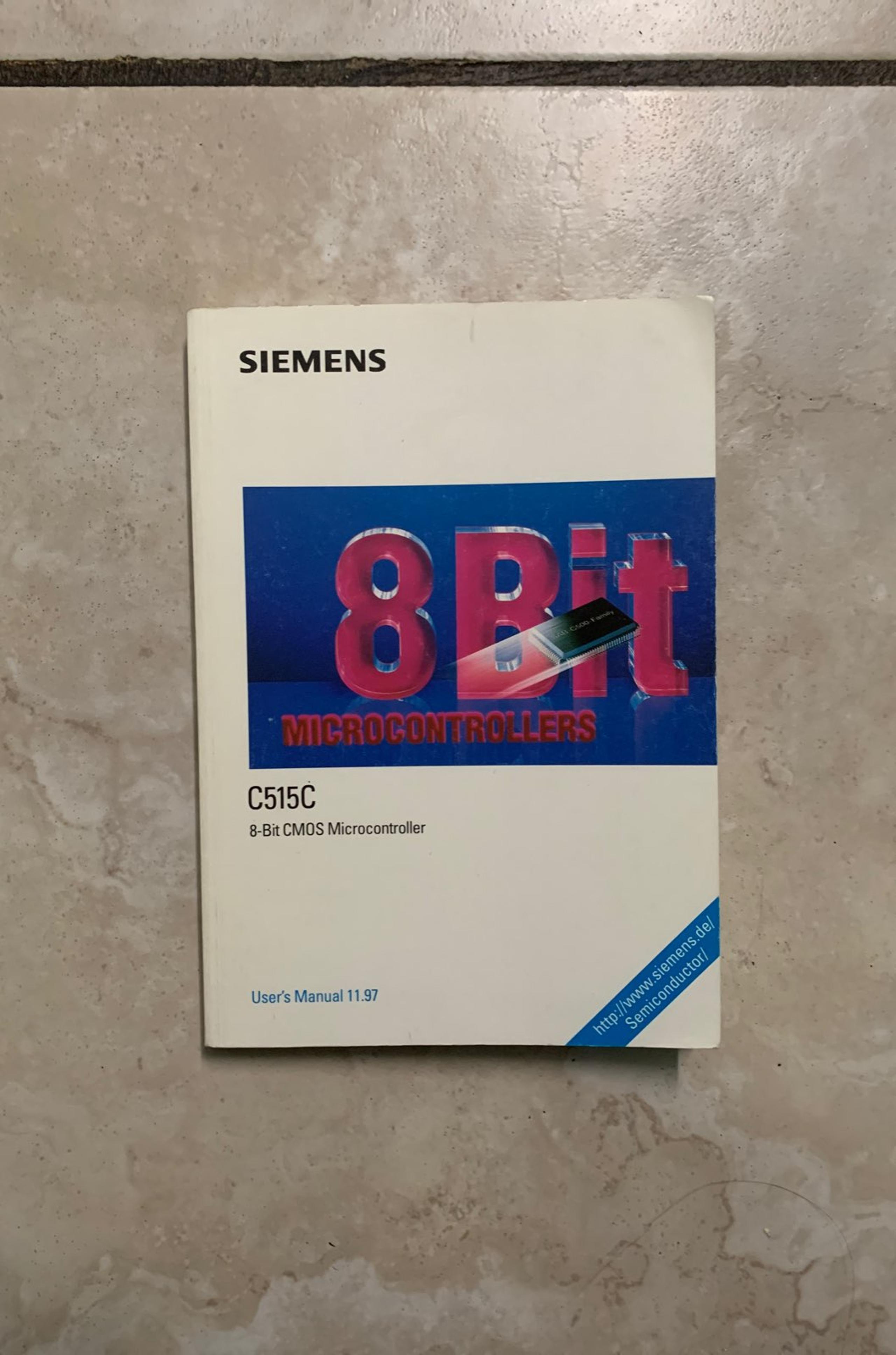 8-Bit CMOS Microcontroller