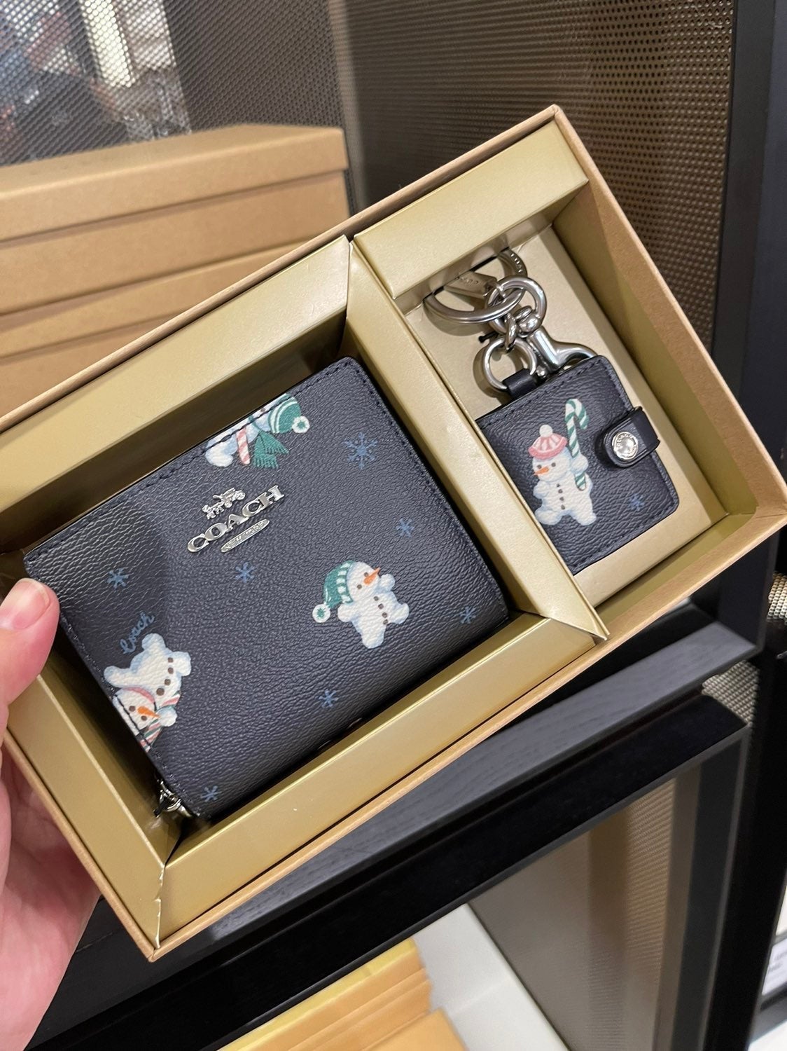 Coach Boxed Snap Wallet And Picture Frame Bag Charm With Snowman Print Midnight