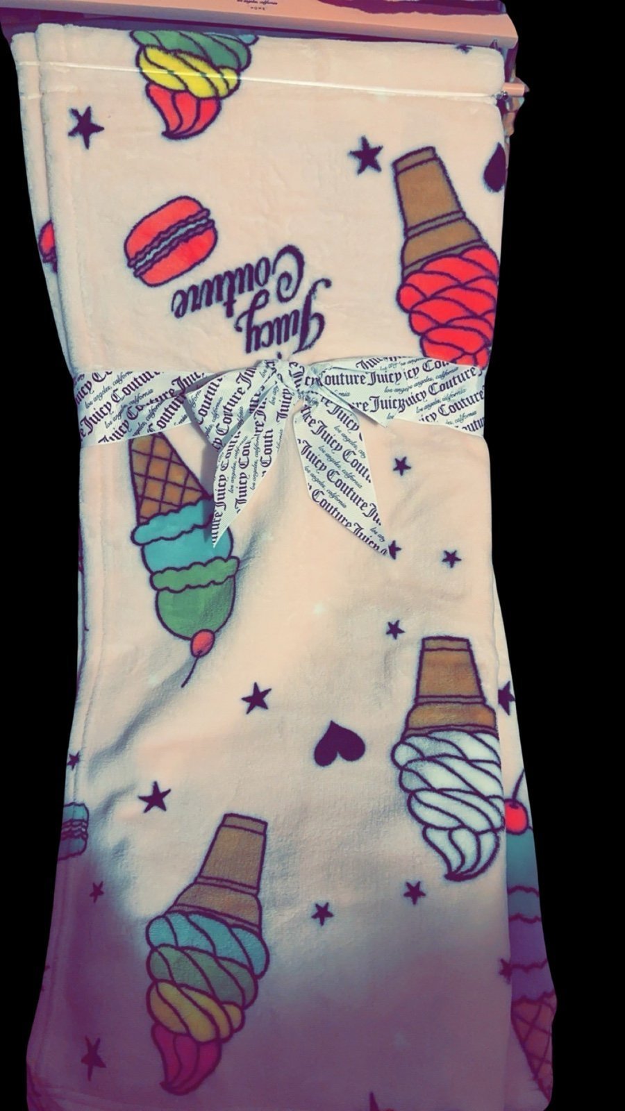 Juicy couture ice cream blanket