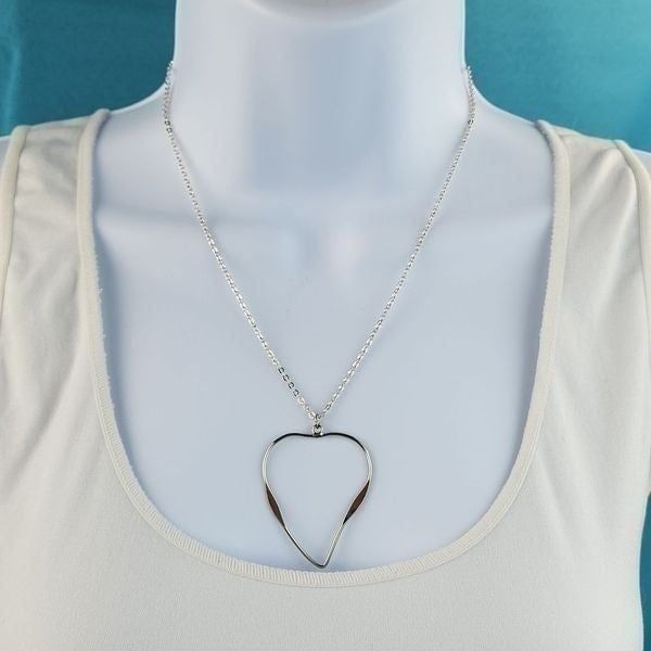 Silver Tone Chain & Delicate Heart Pendant Necklace