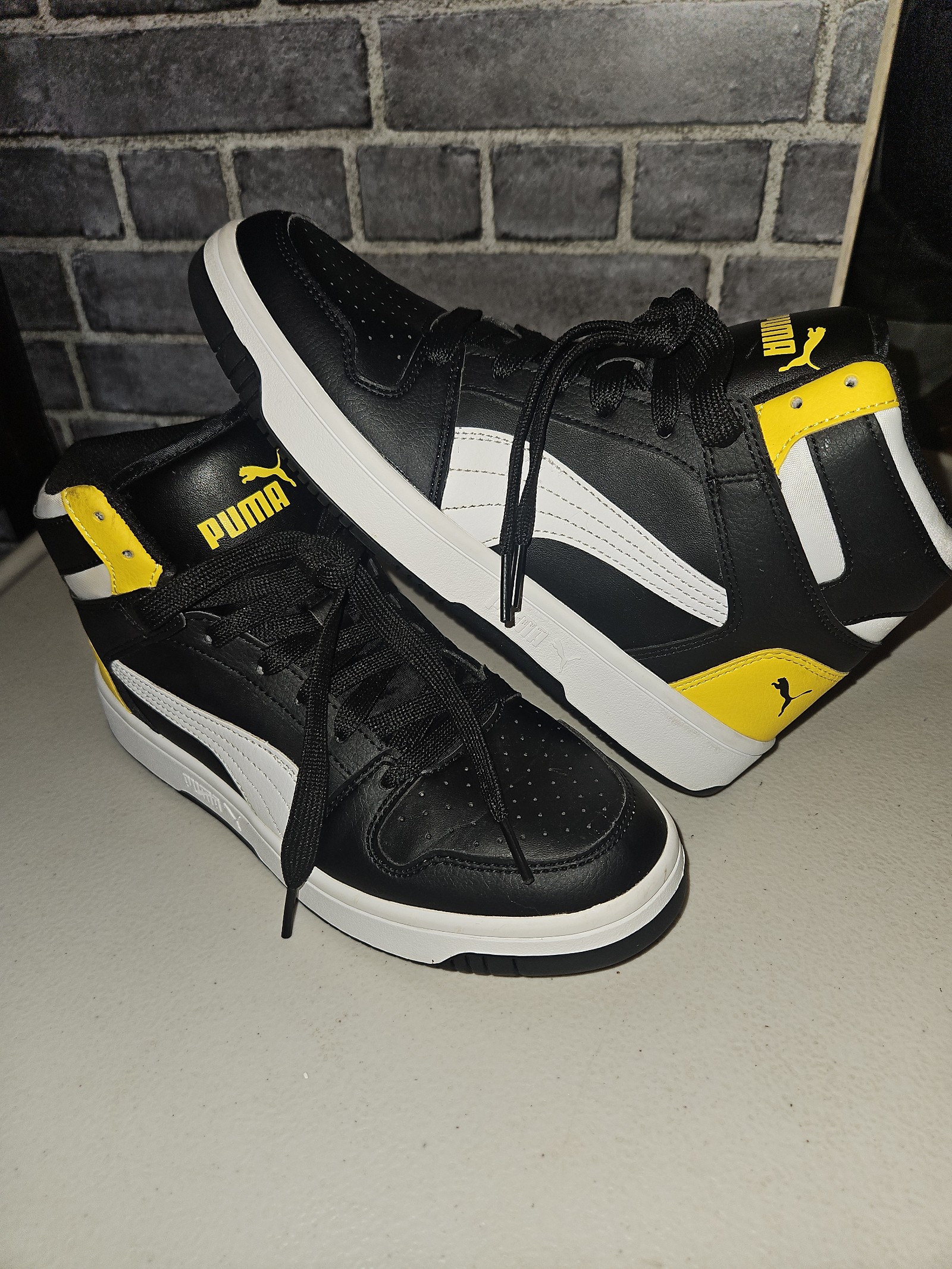 Adidas High Tops Puma / 7C