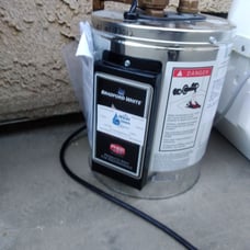 Hot water heater