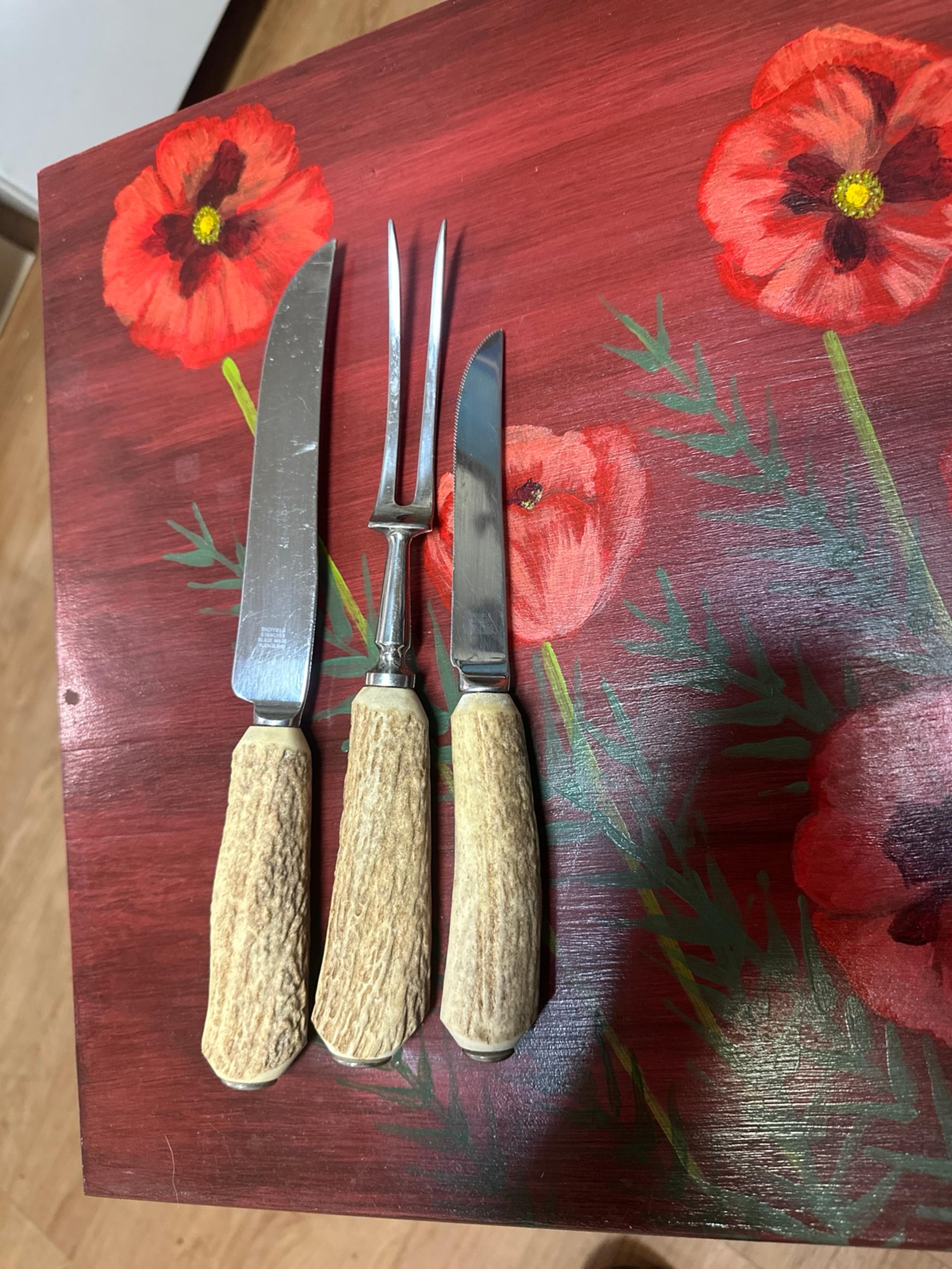 Sheffield England vintage carving set.