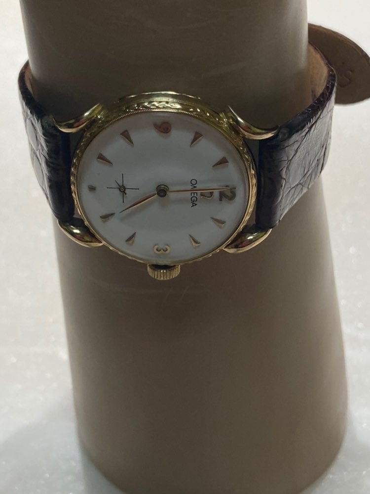18k Solid Gold Omega Vintage Watch