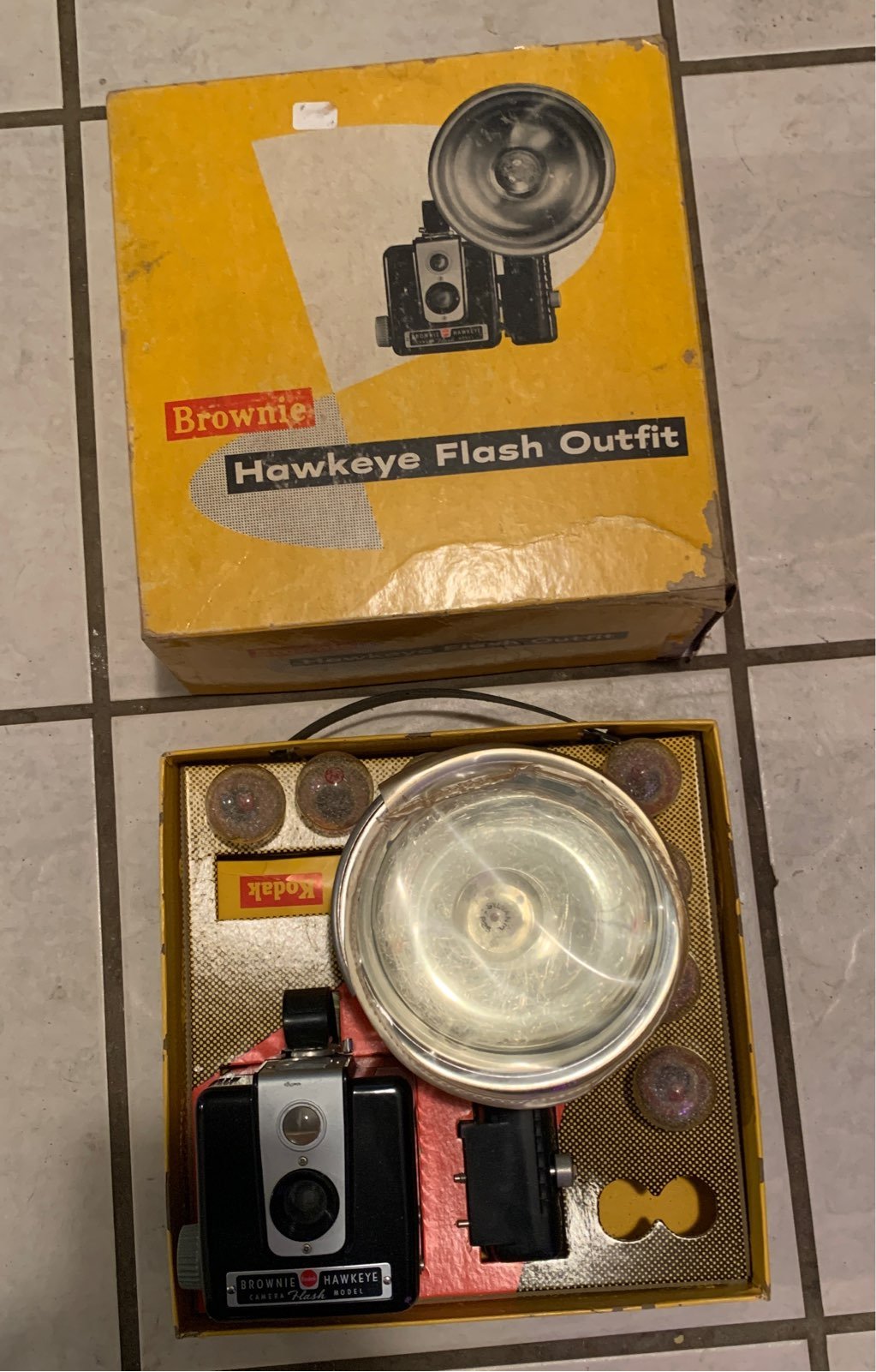 Kodak Brownie Hawkeye Flash Outfit Camera
