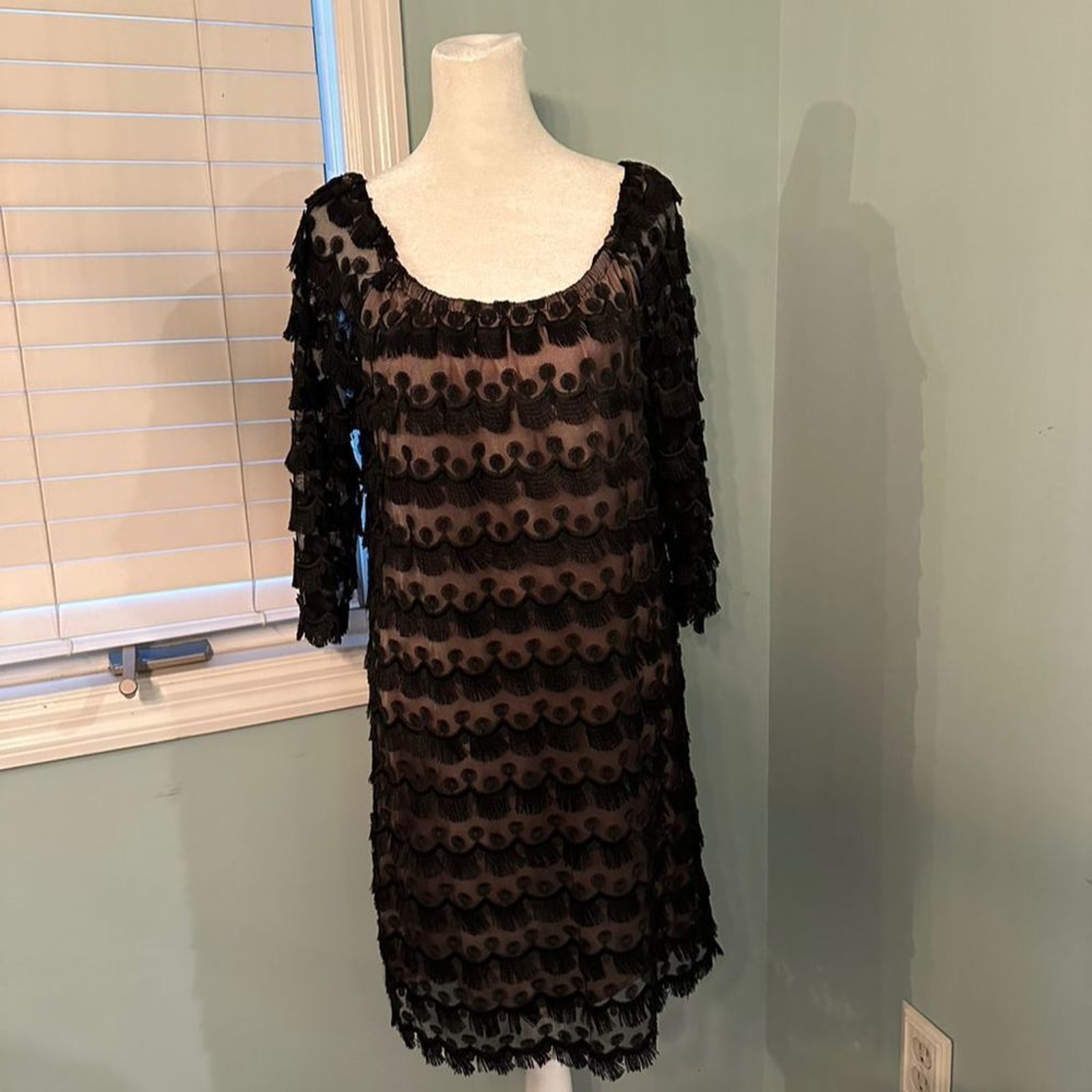 Trina Turk Rosaura Copacabana Black Lace Floral Cocktail Dress Women's Size 8