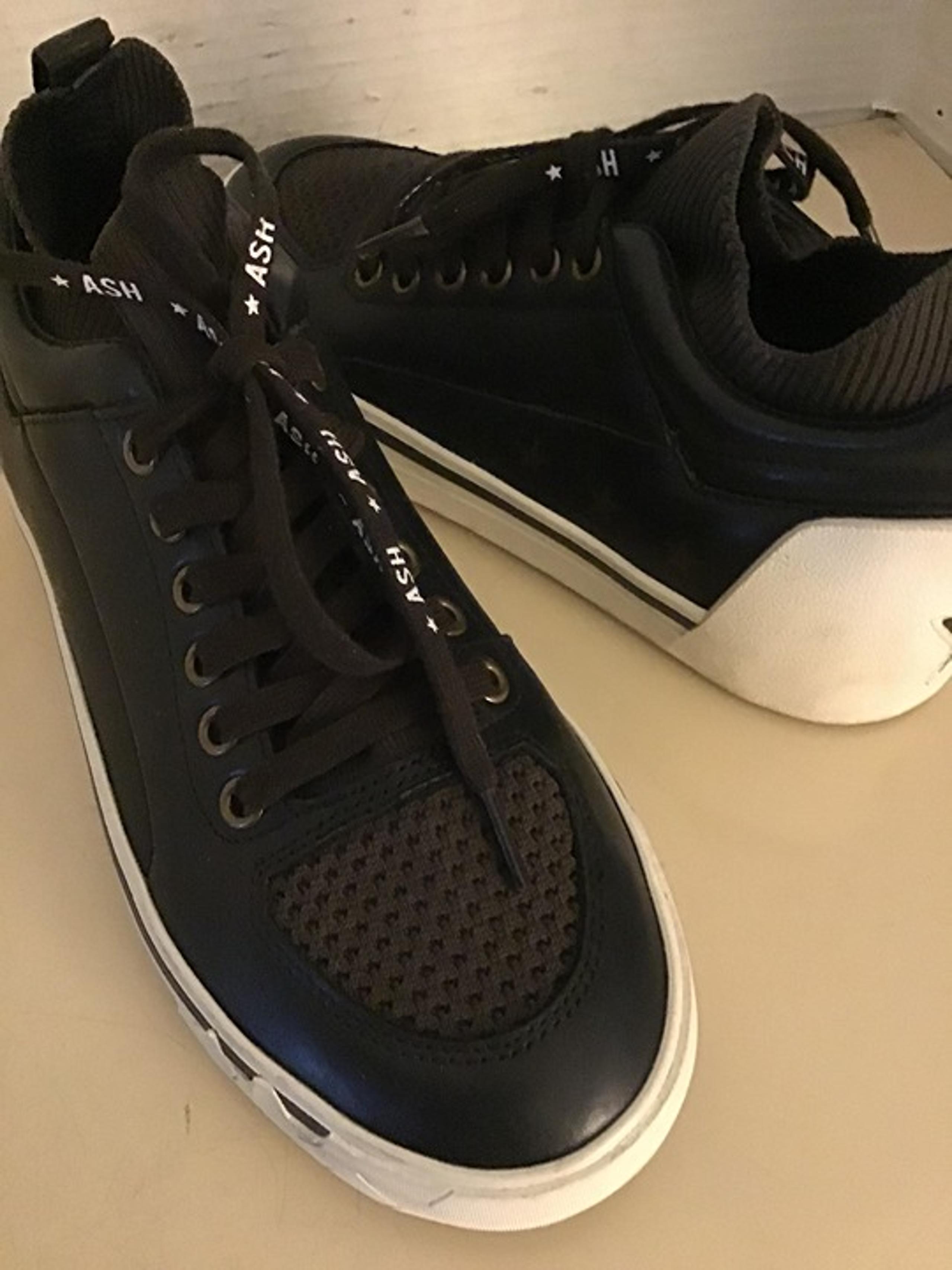 Ash women black leather platform sneaker shoes US 6.5 Euro 37