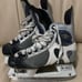Sz 2 youth Used Ccm 452 Tacks ice skate hockey skate