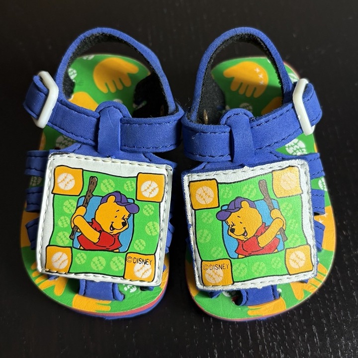 Vintage 90s Infant/Baby Size 1 Winnie the Pooh Sandals Shoes Primary Colors