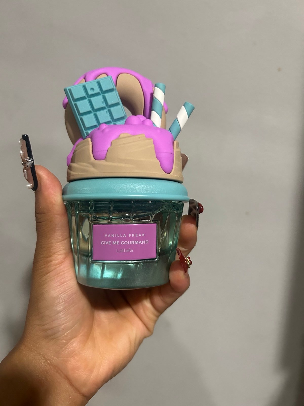 2 lattfa perfume in the collection give me gourmands