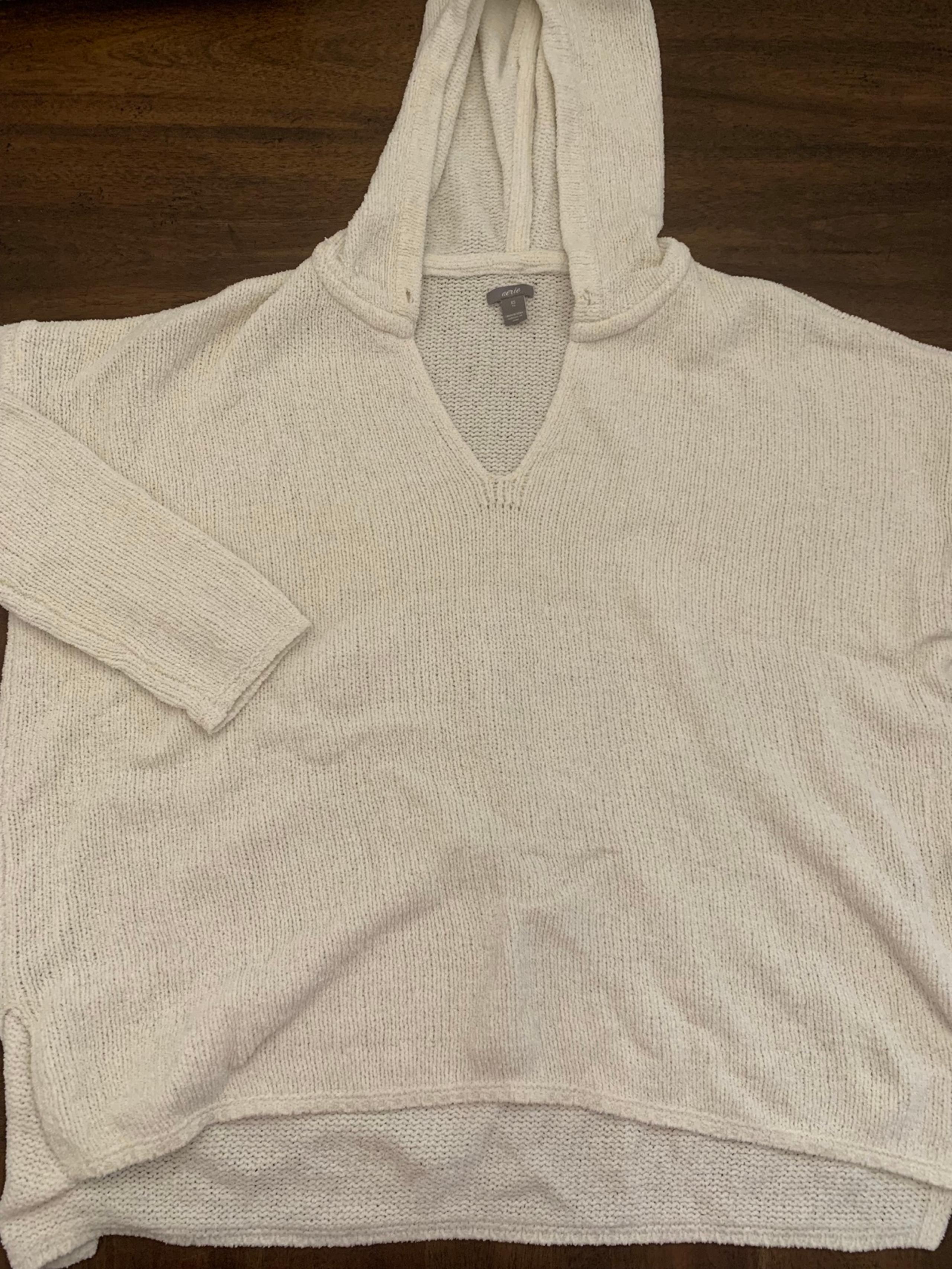 Aerie Sweater Women’s XS White Hooded Knit