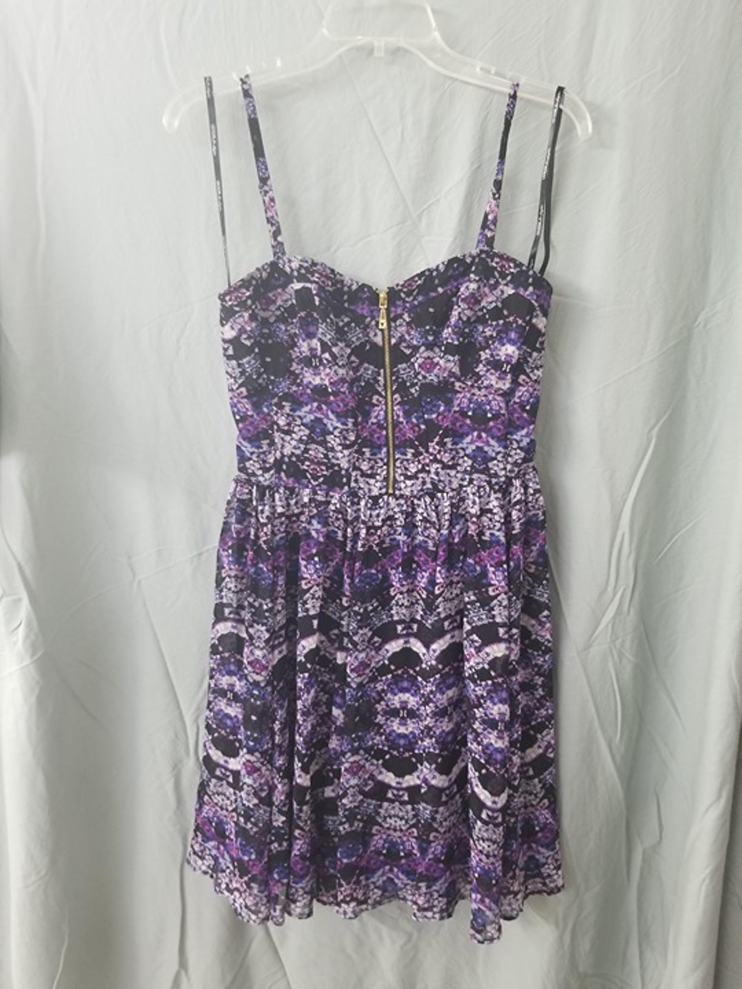 Womens Purple  Floral Print GUESS Zip Accent Swing Dress