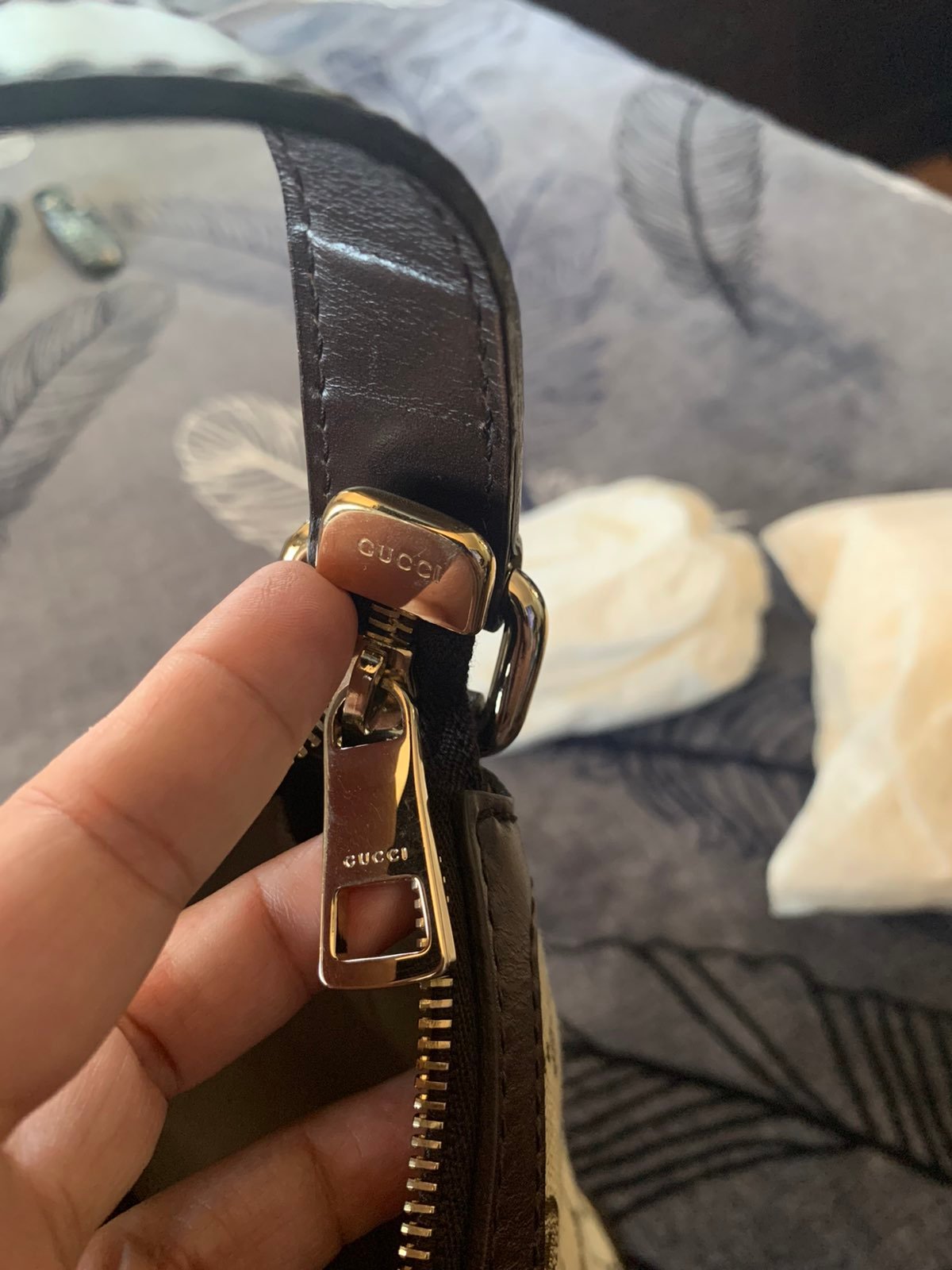 Authentic Gucci Shoulder bag
