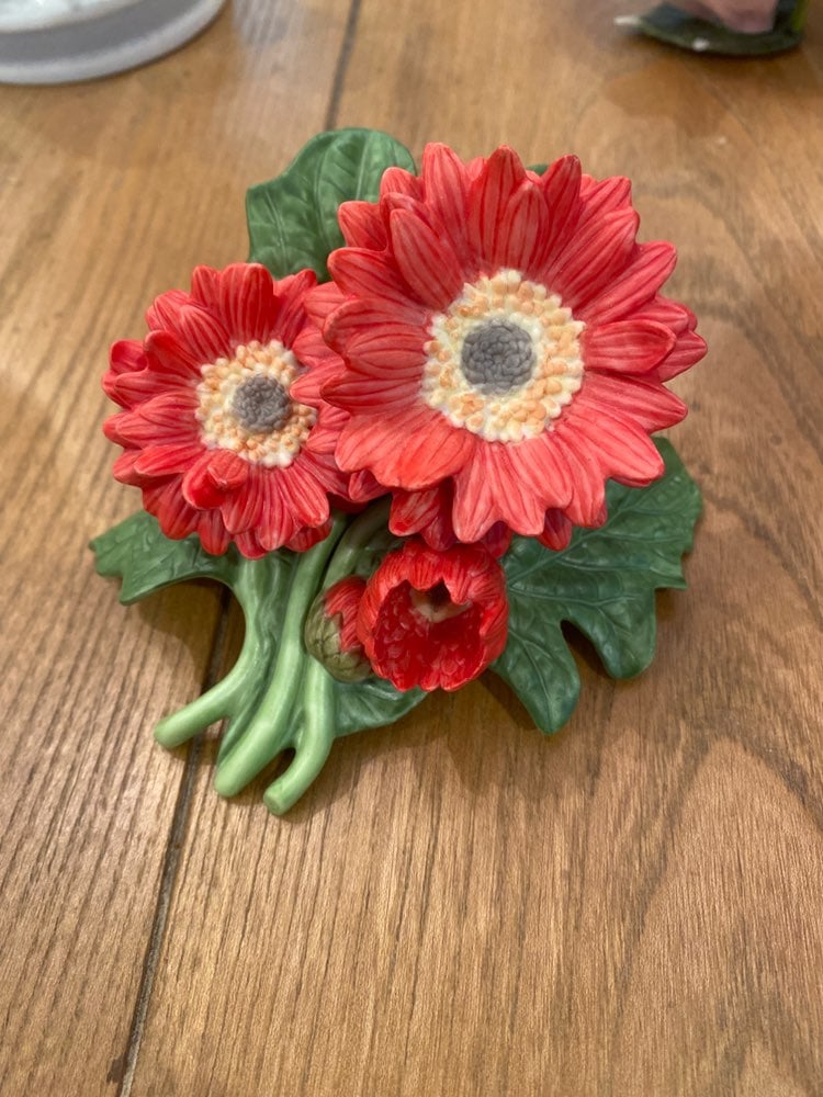 Lot of 5 Lenox flowers