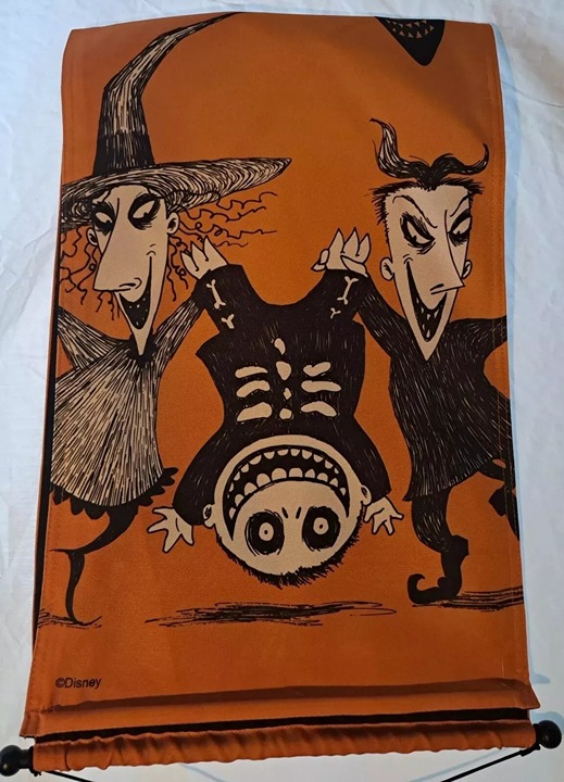 Disney TRICK OR SCREAM Hanging Halloween Banner 15”x 47.5” New With Tags