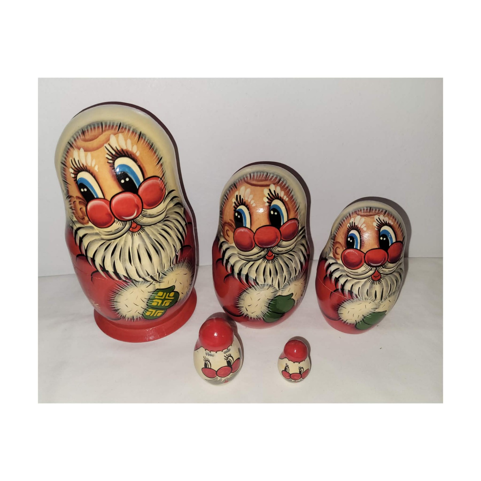 5pcs Matryoshka Vintage Wooden Stackable Saint Nick Russian Nesting Dolls