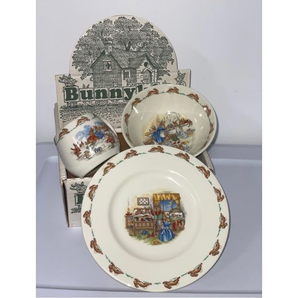 Vintage Bunnykins Royal Doulton Stoke-On-Trent 3 Piece Kids Glass Dining Set