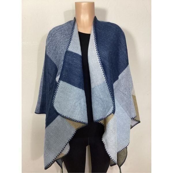 New Harve Benard blue plaid ruana. Retails 119