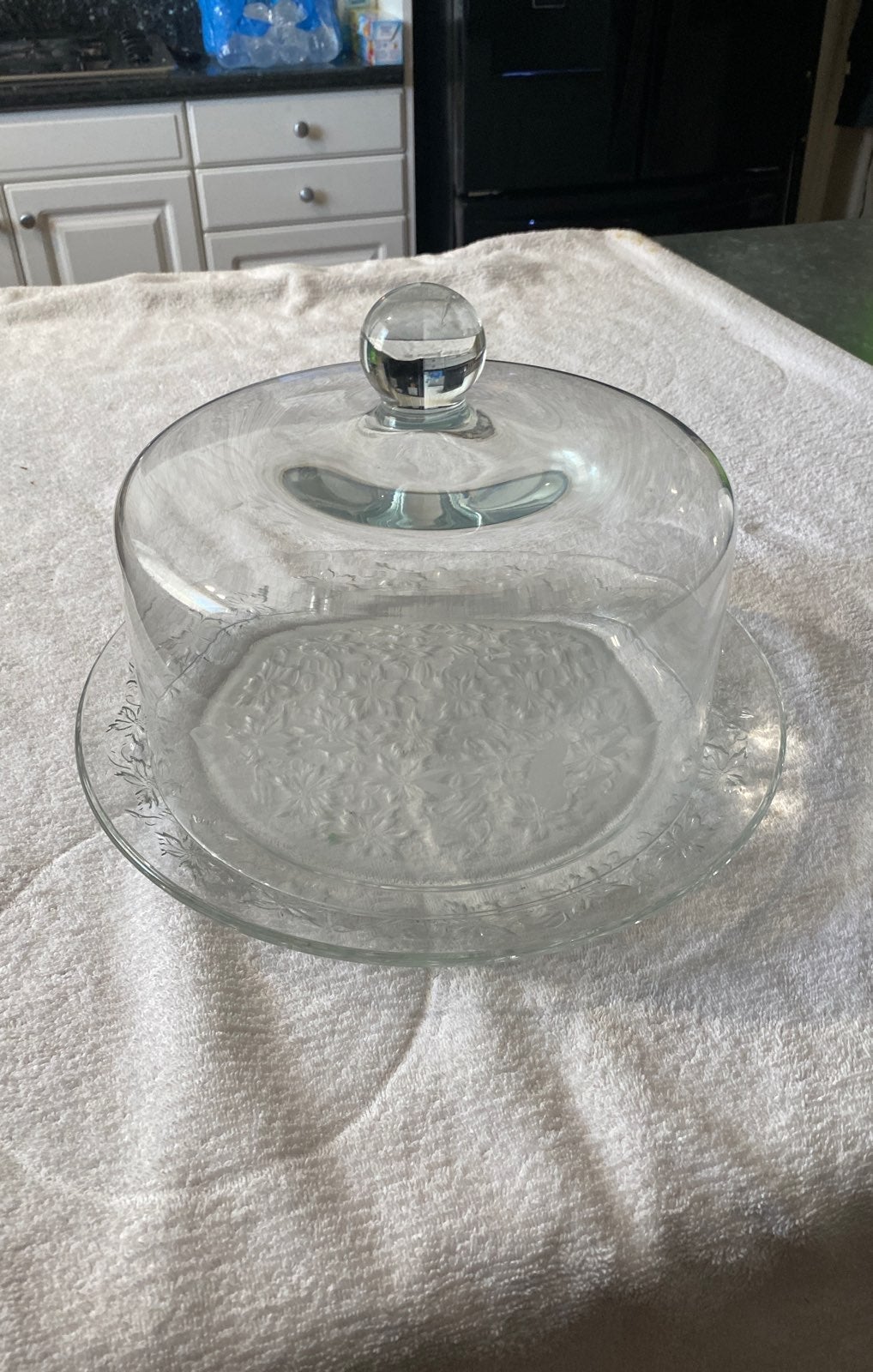 It's a cake plate princess house