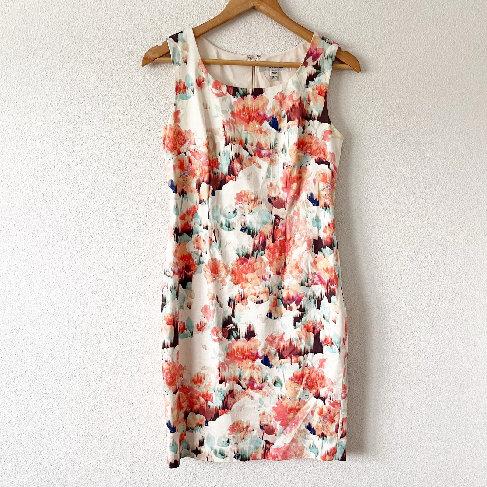 L.K. Bennett Roxette Sleeveless Sheath Dress in Floral Multicolor size 6
