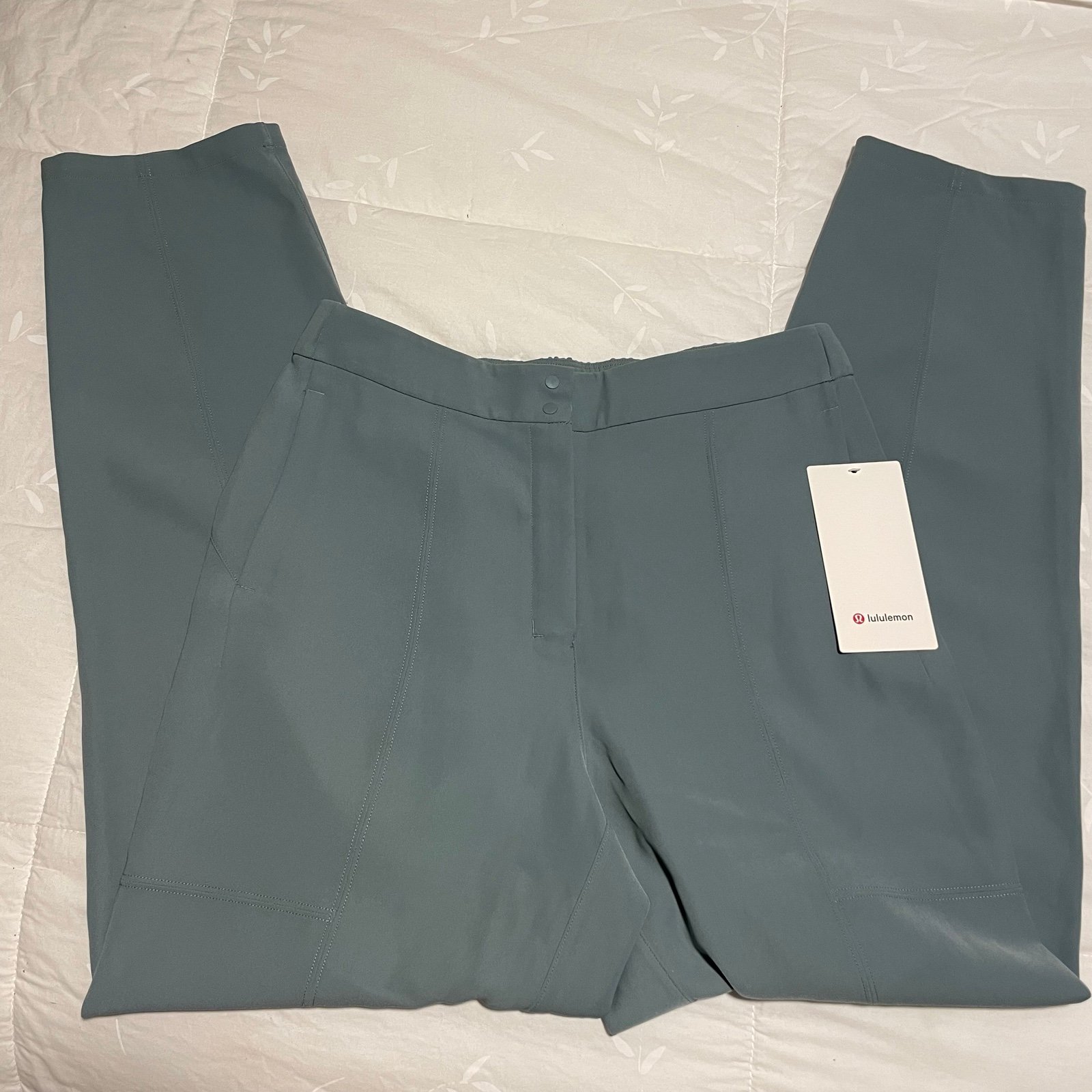 BNWT Lululemon Pants