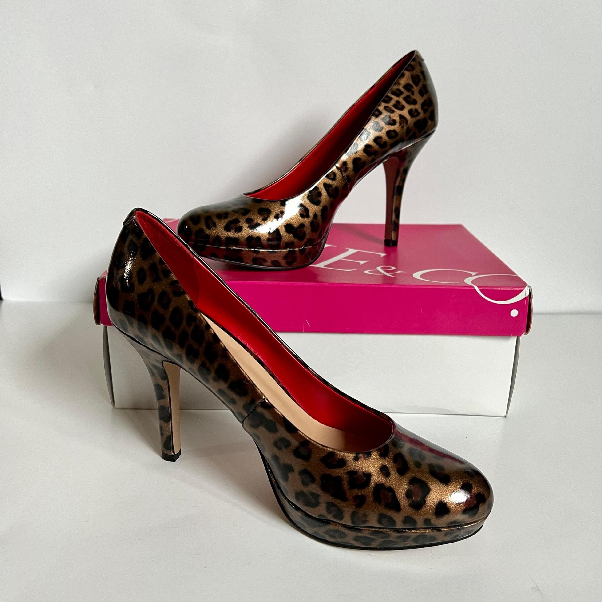 women’s platform heels; animal print/leopard; size 8 - Nine & Co.