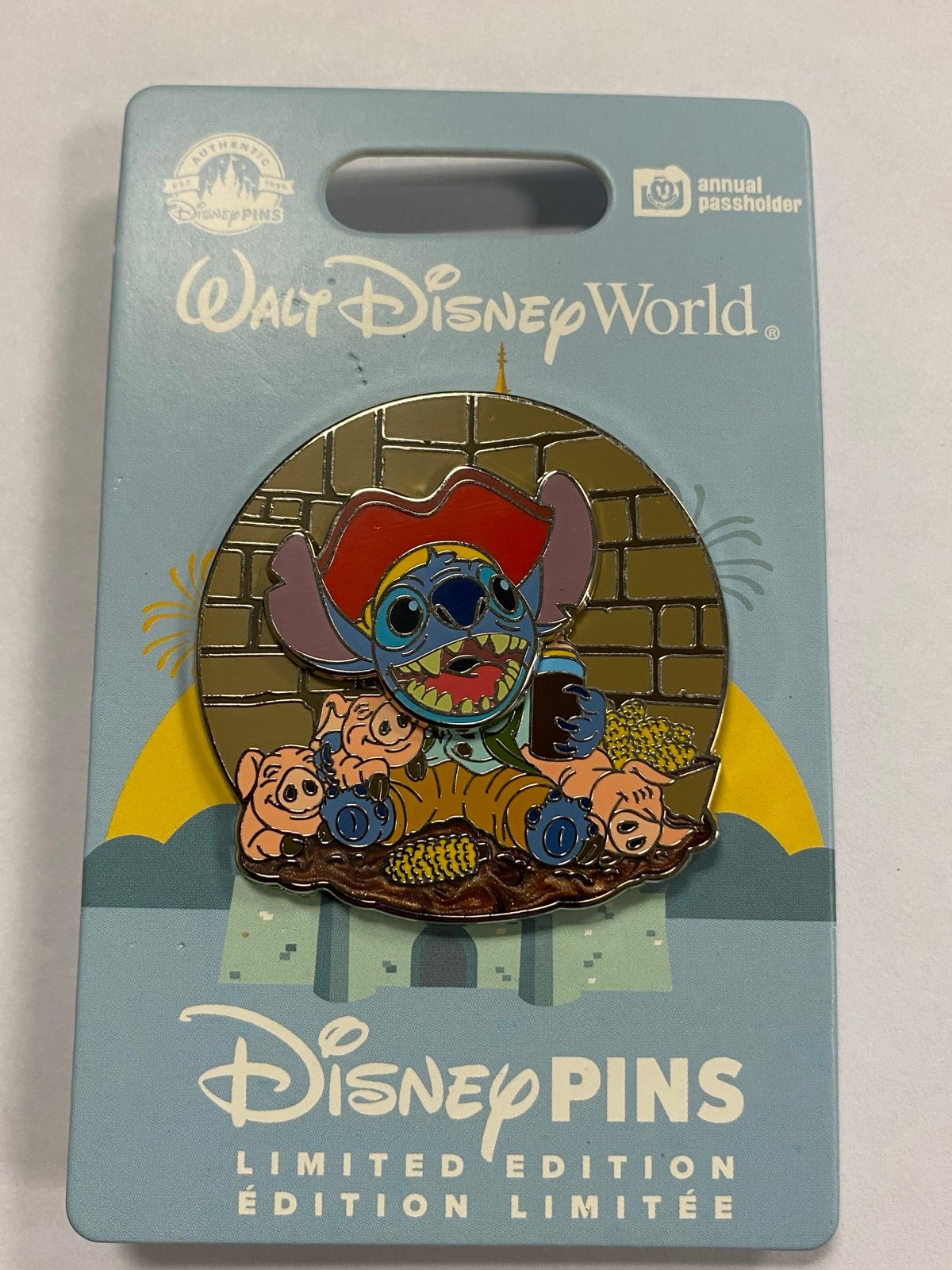 Stitch Pirates of the Caribbean Annual Passholder WDW Disney Parks LE Pin