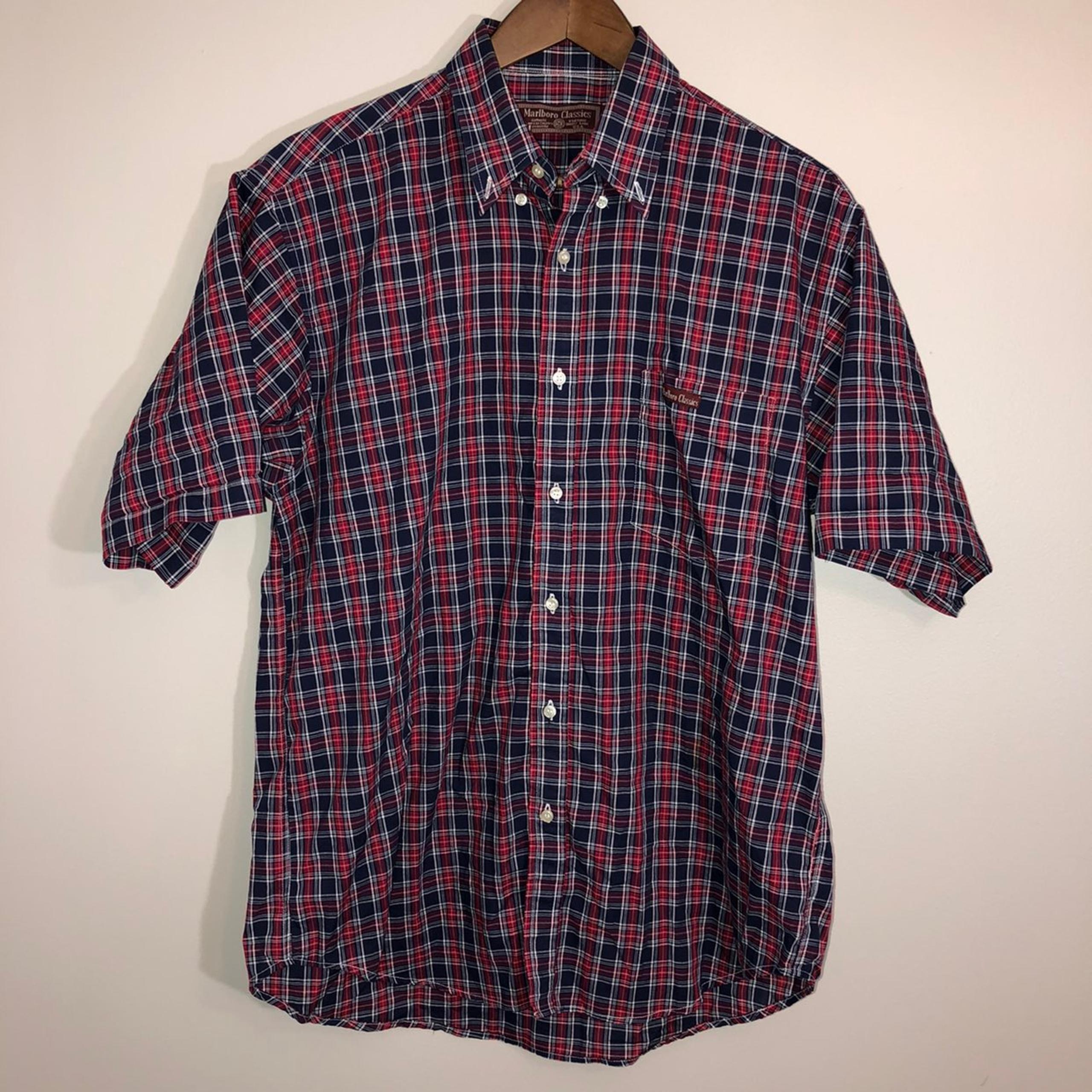 MARLBORO Classics Authentic Country Mens Sz MEDIUM Plaid Short Sleeve Shirt GUC!