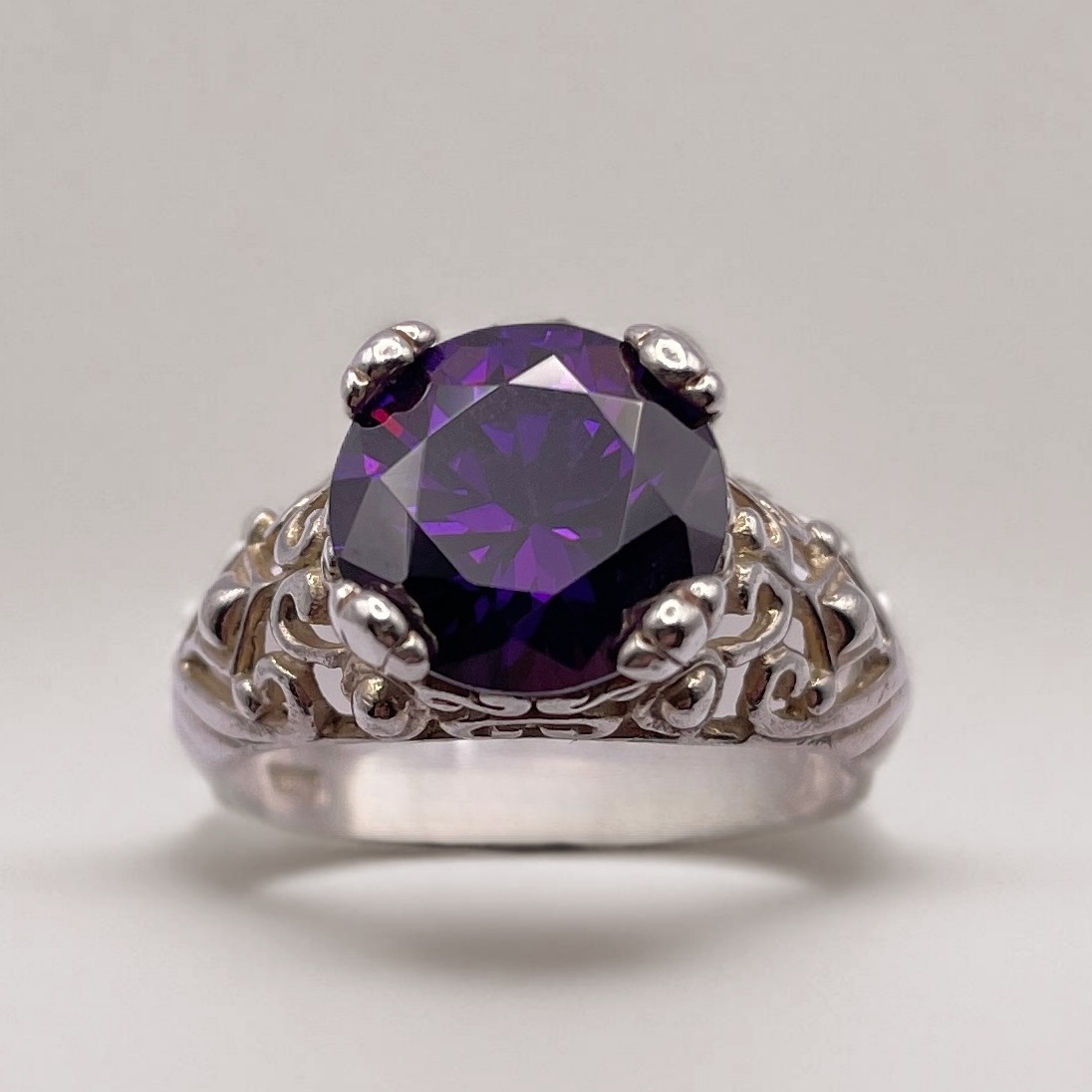 Sterling Silver Deep Purple Amethyst Colored Cocktail Ring Sparkling Fancy Ring