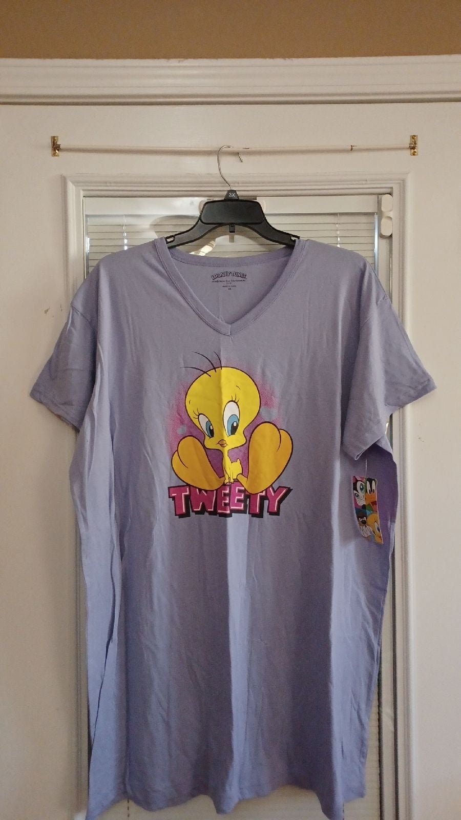 NWT LOONEY TUNES PLUS SIZE 3X TWEETY BIRD SLEEPSHIRT