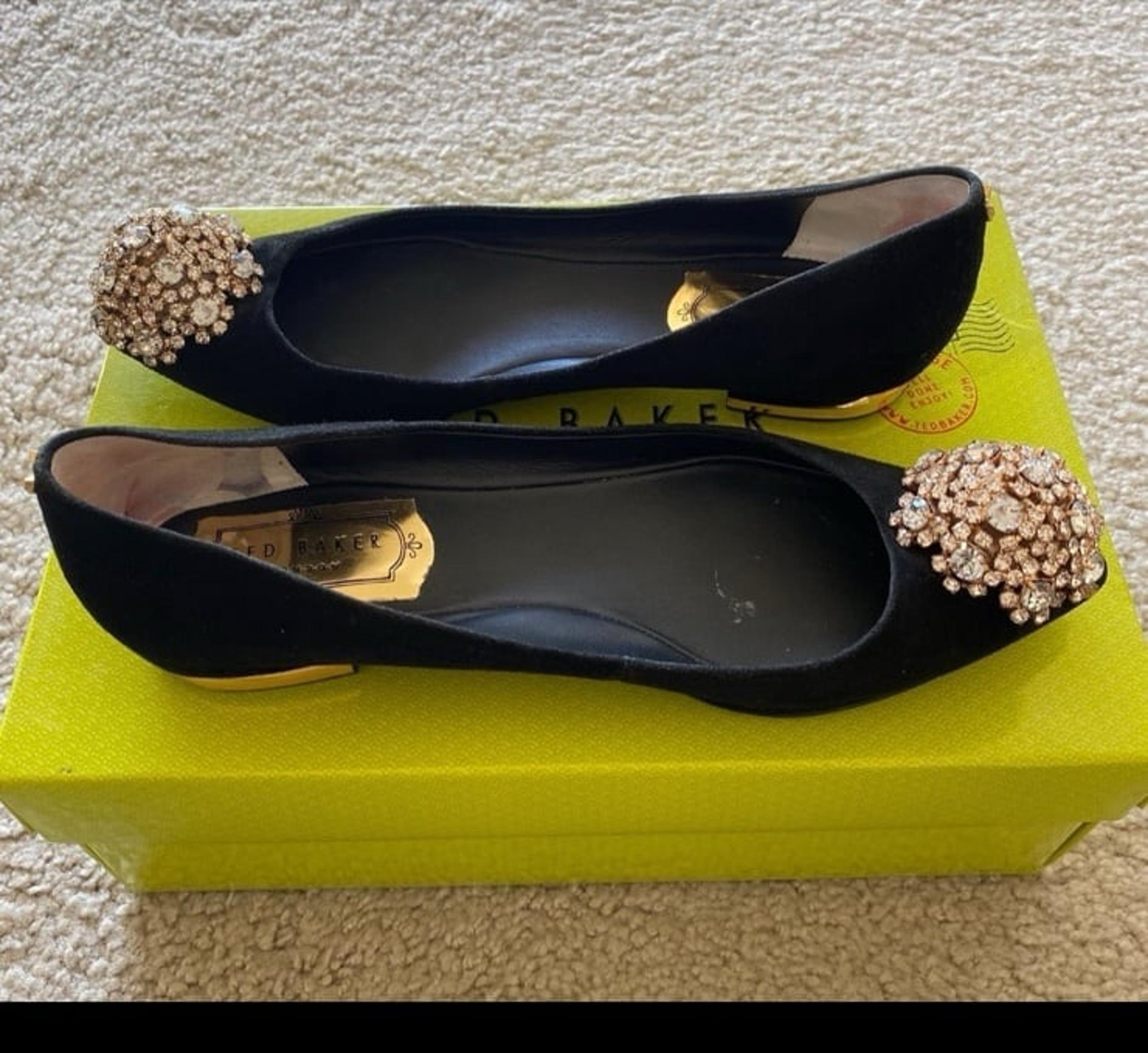 Ted Baker Women's Ljana Pointed Toe Flat