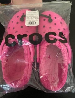 New Crocs Classic Solid Clogs pink Size US 9