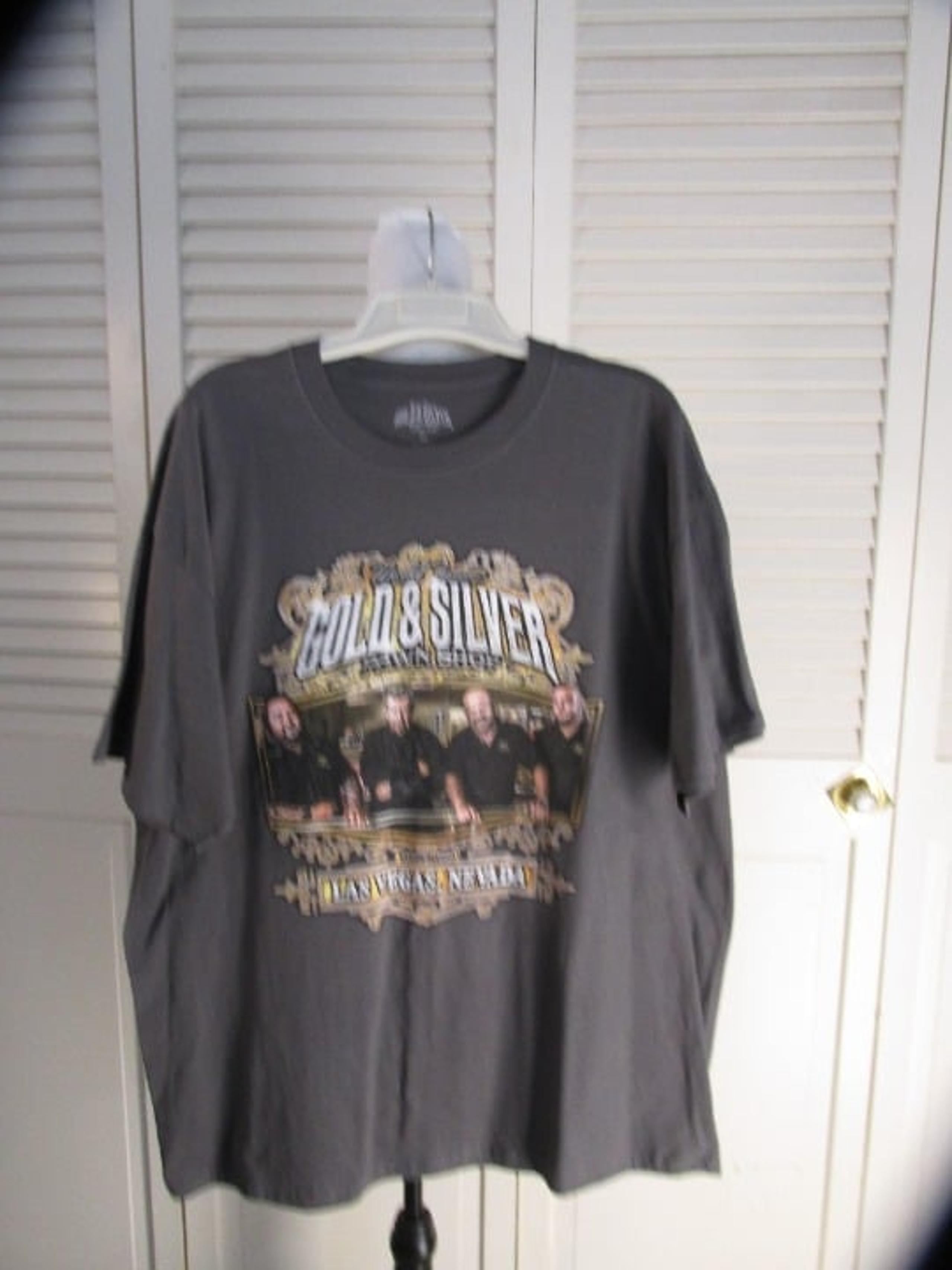 Pawn Shop - Las Vegas - World Famous Gold & Silver - XL