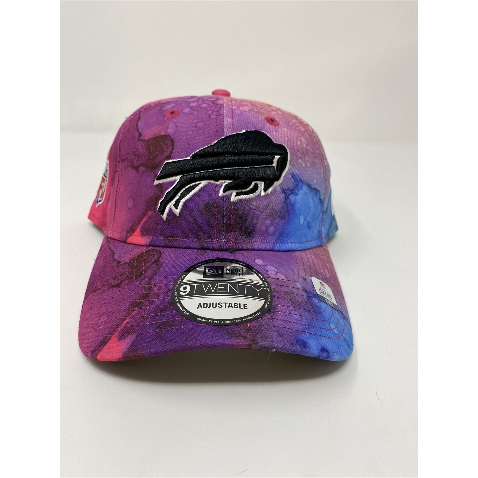 Men's Buffalo Bills New Era Pink 2022 NFL Crucial Catch 9TWENTY Adjustable Hat