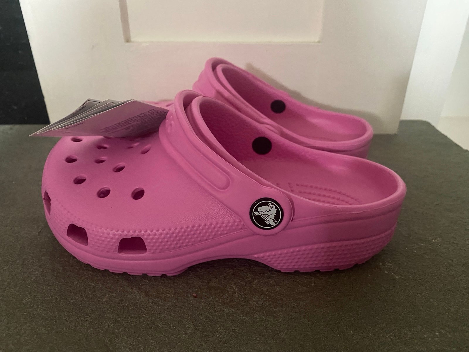 New Pink Size 1 Youth Kids Crocs Shoes