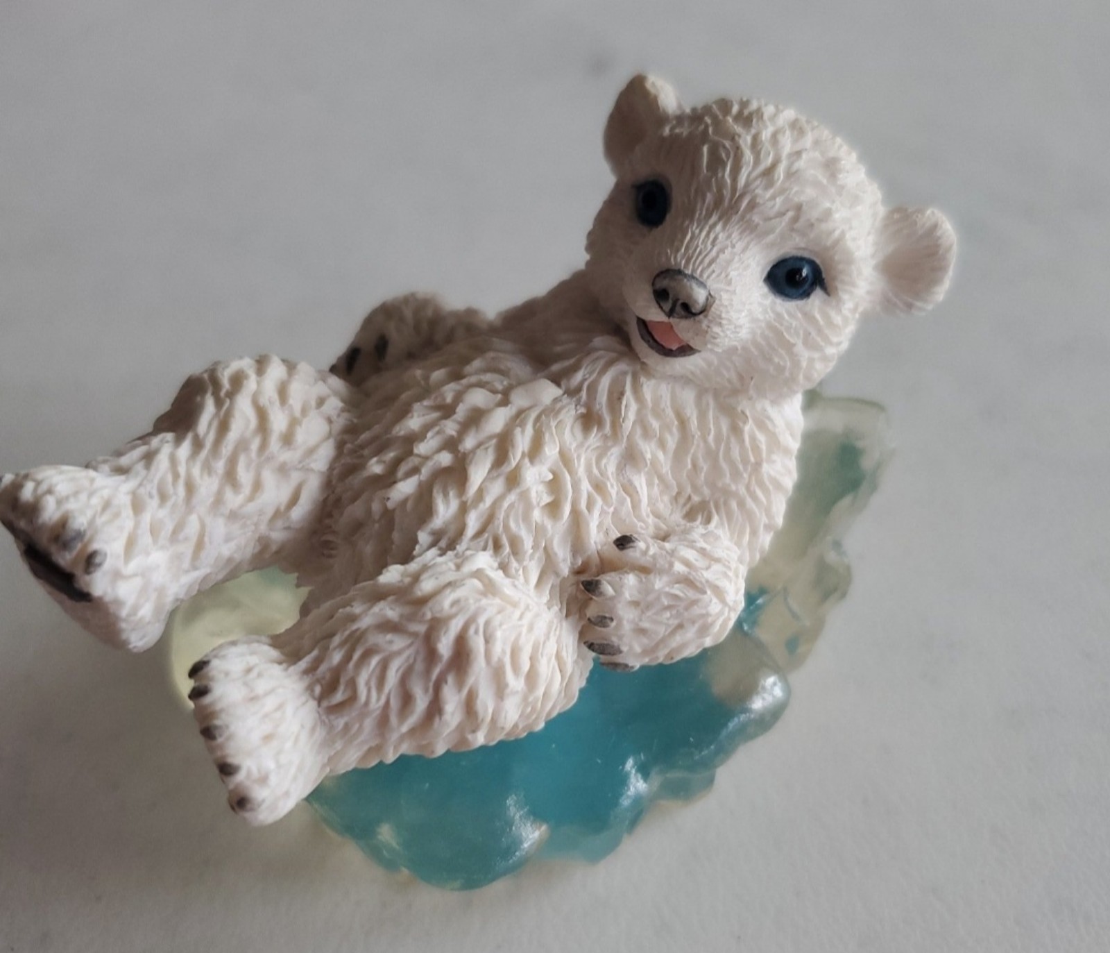 Polar Playmates Bear