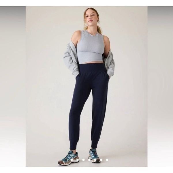 Athleta size XL Coaster Luxe Jogger