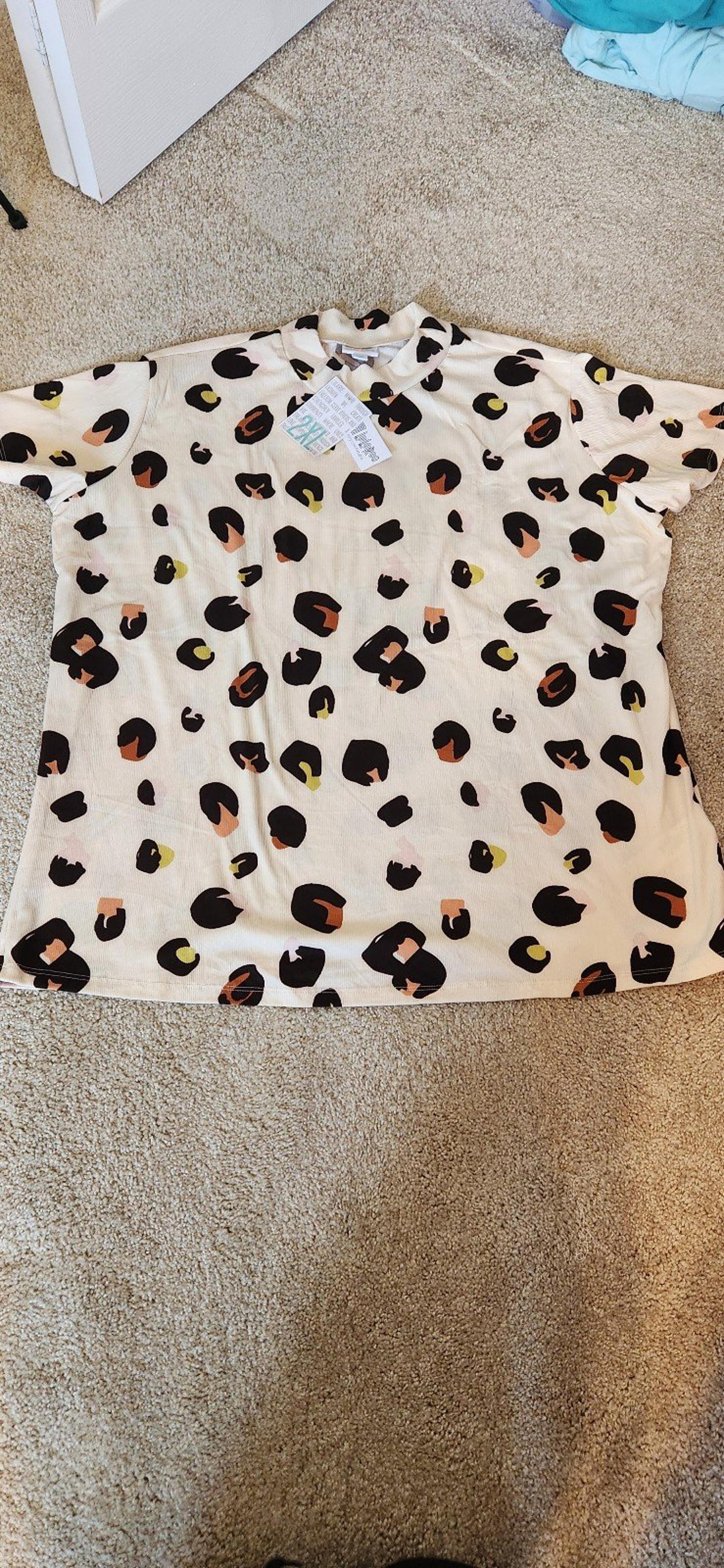 Lularoe Ruth mock turtleneck size 2xl nwt