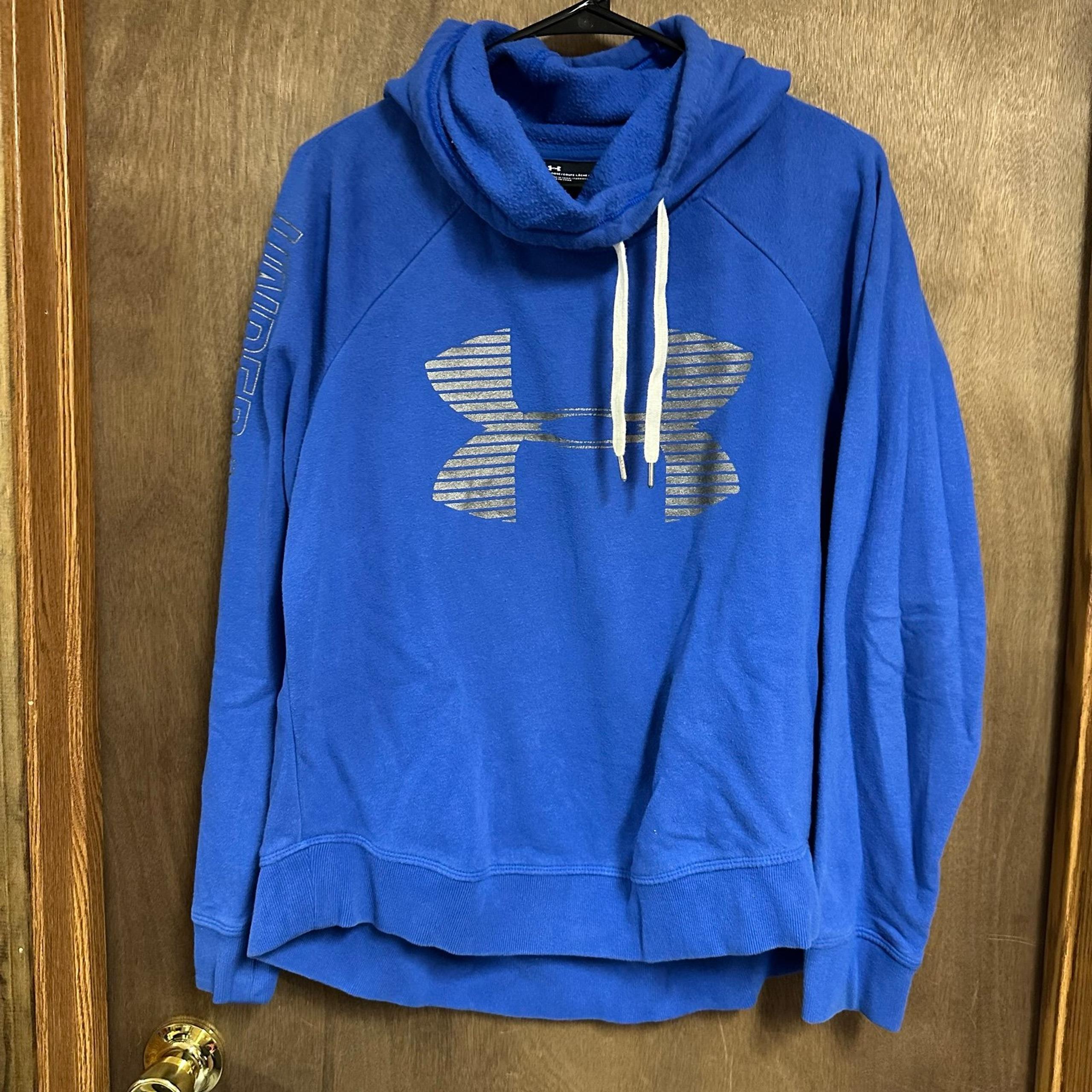 Under Armour Pullover Hoodie Sweatshirt Medium