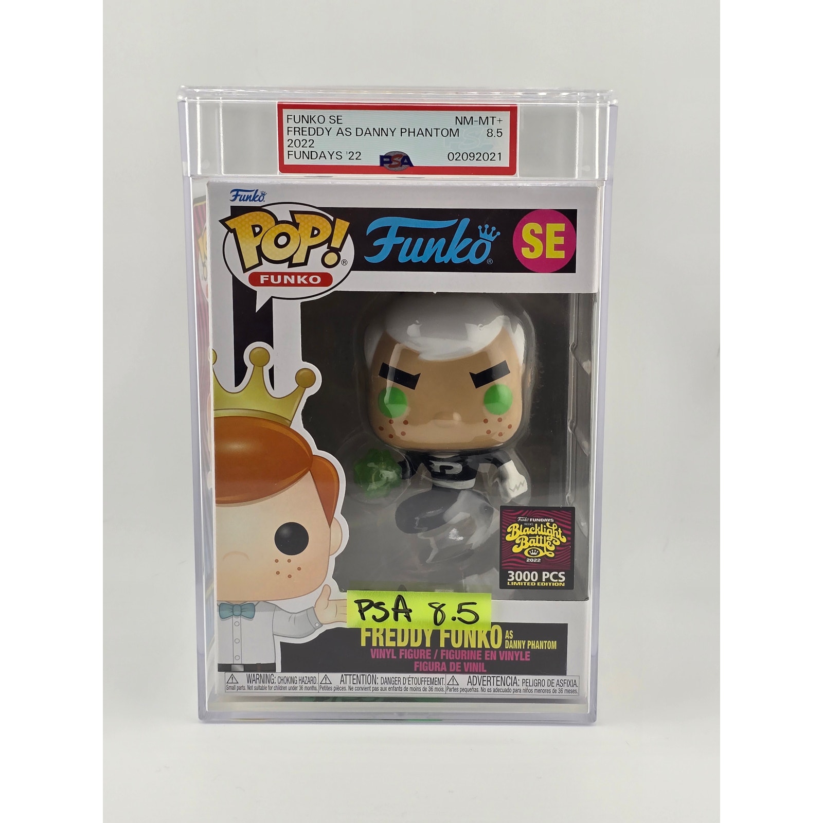 #SE Funko Pop Freddy Funko as Danny Phantom PSA 8.5 Black Light