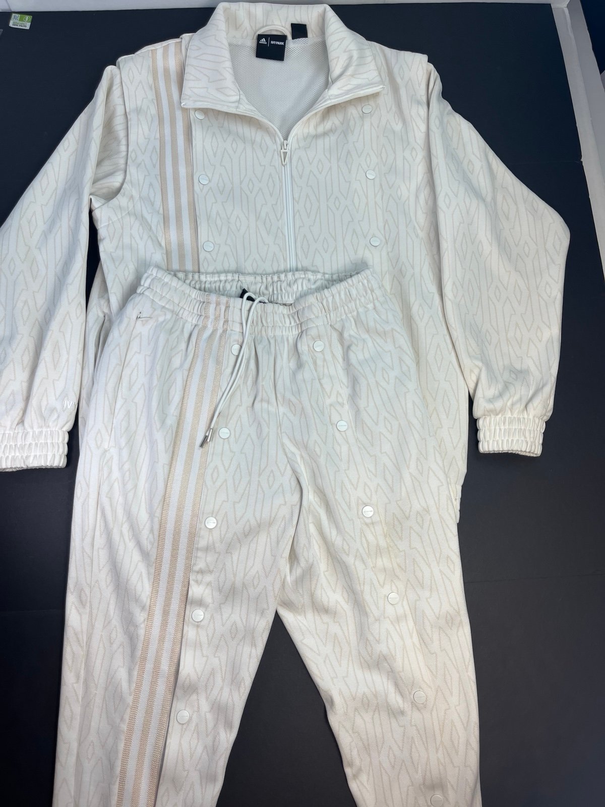 Adidas x Ivy Park Unisex Track Suit - Jacket (Small) Pants (Medium) H18993 White