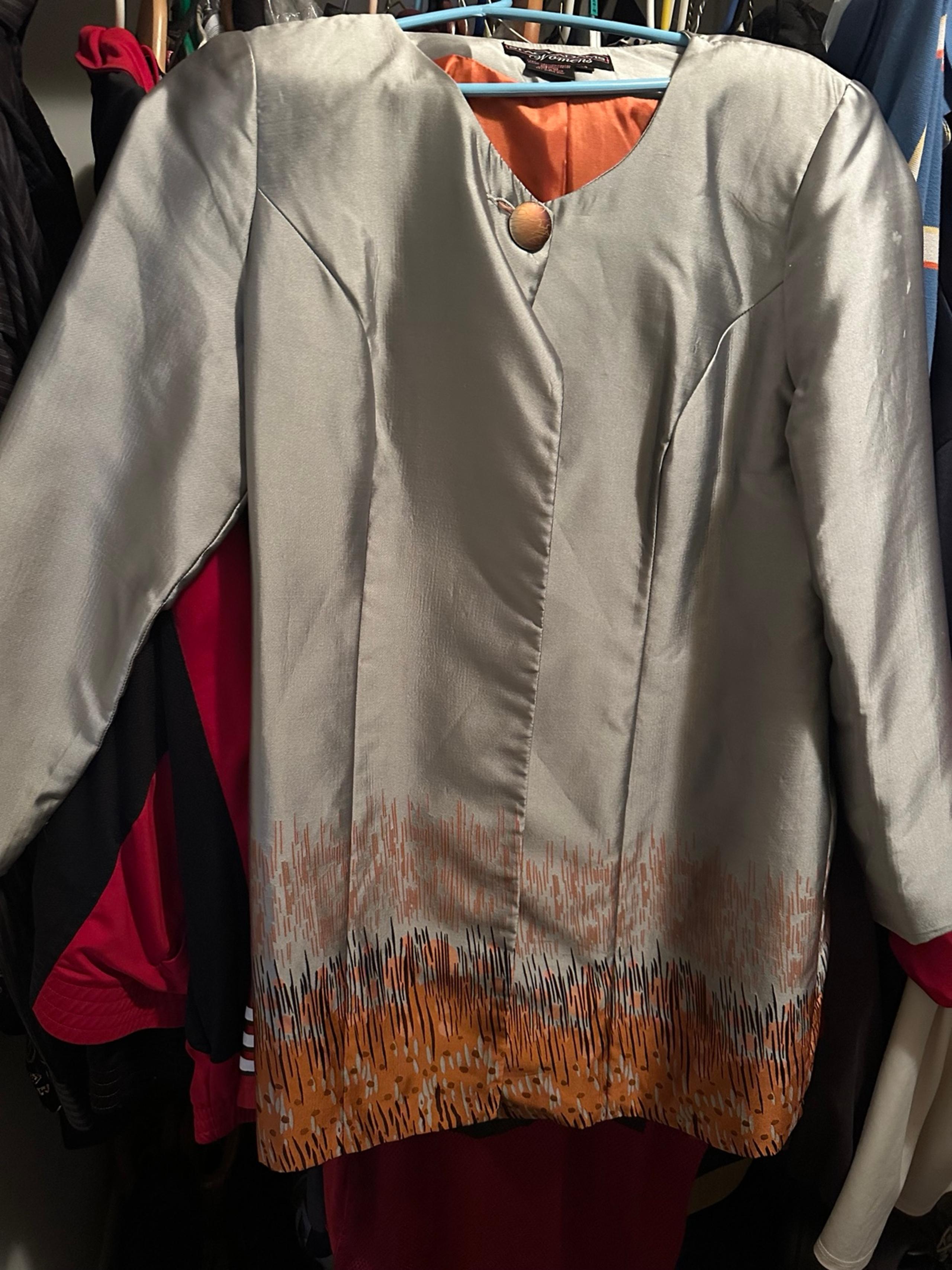 Ladies 2 Piece Ben Marc Outfit.