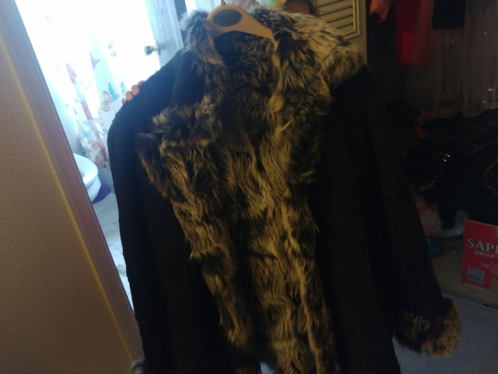 fur coat